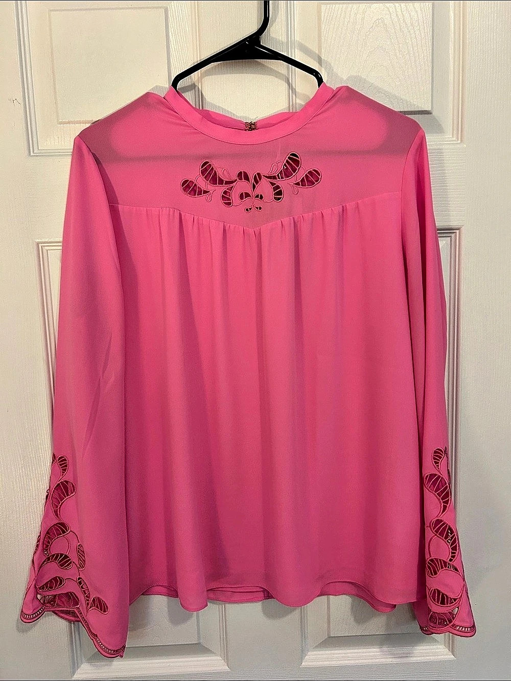 Lilly Pulitzer Embroidered Blouse in Pink Size Medium